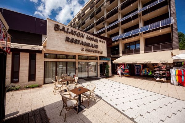 Hotel_Balaton.jpg
